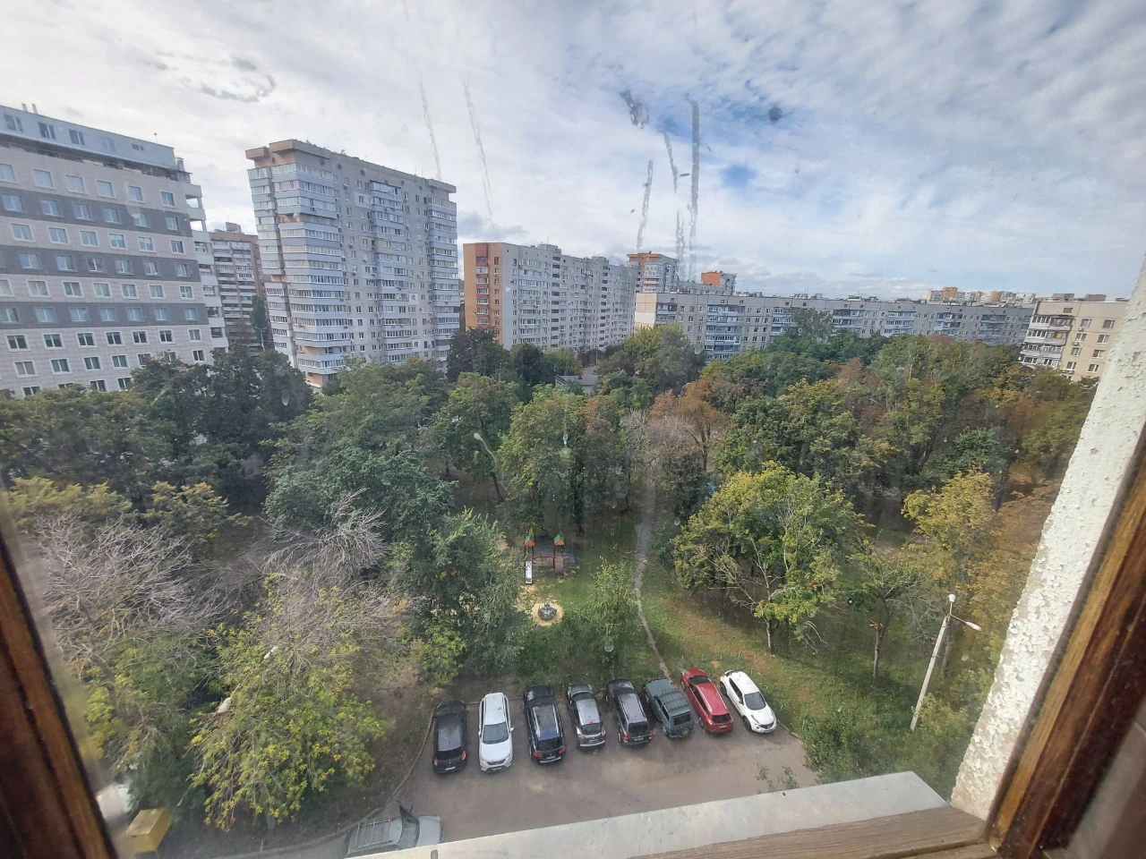 3-х ком.кв. 64.3 кв.м  пр.Аэрокосмический,49а. метро Спортив