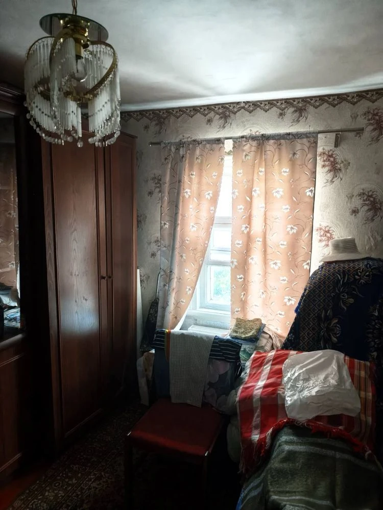 Частина будинку , дві кімнати