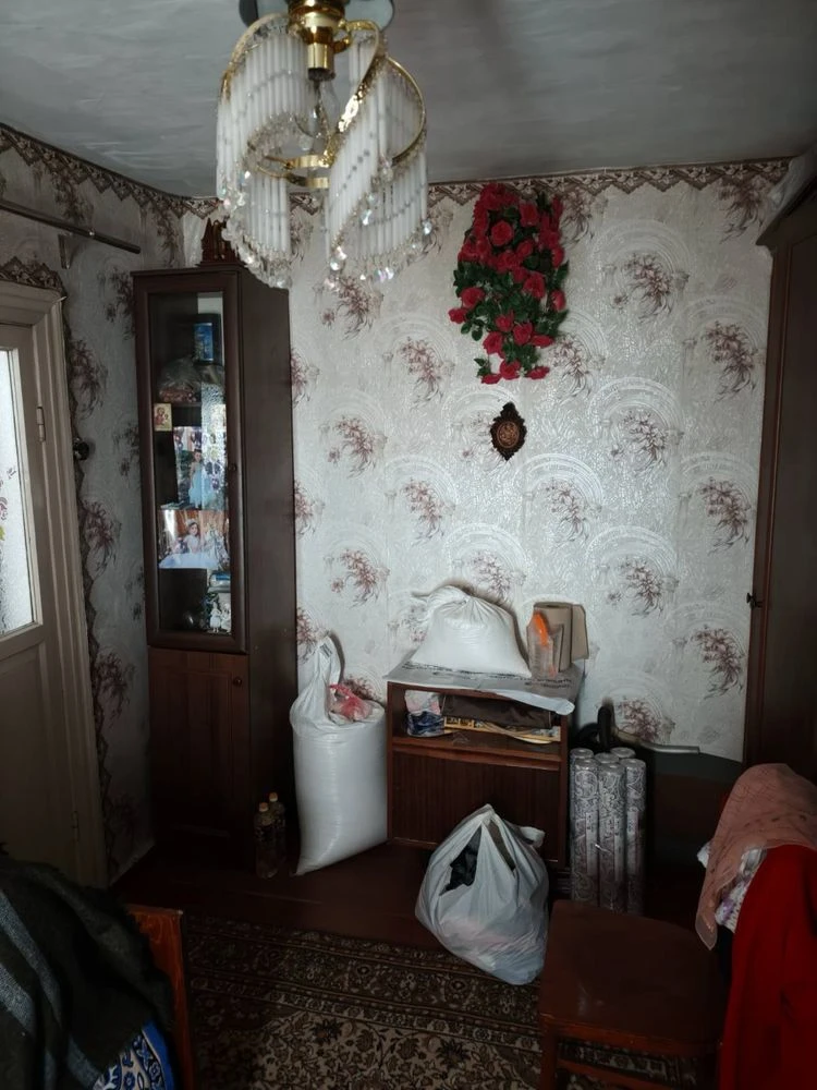 Частина будинку , дві кімнати