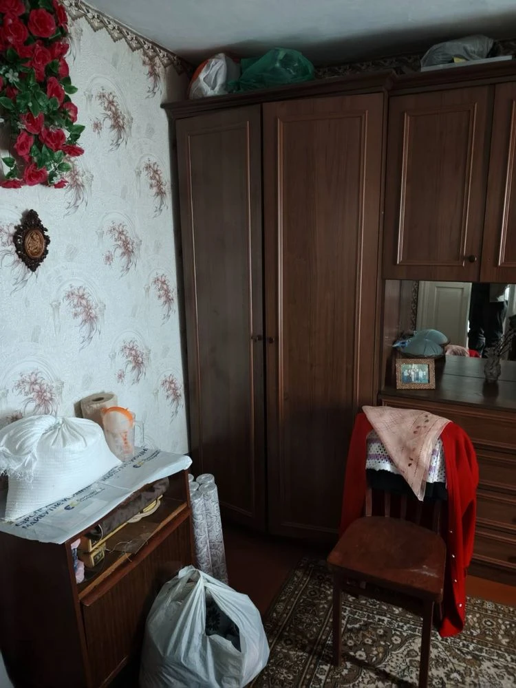 Частина будинку , дві кімнати