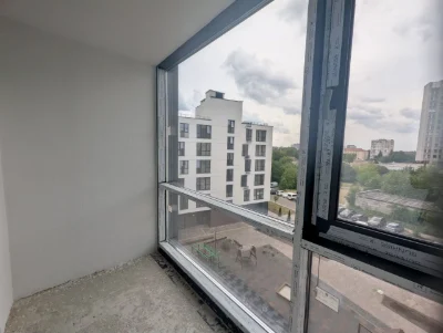 Продаж 1-кімнатної квартири 44 м.кв., вул. Козельницька