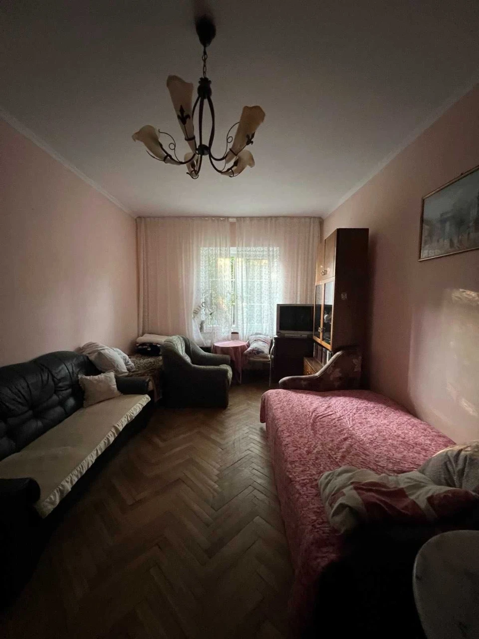 ПРОДАЖ! 2 км квартира! Вул. Острограцьких!