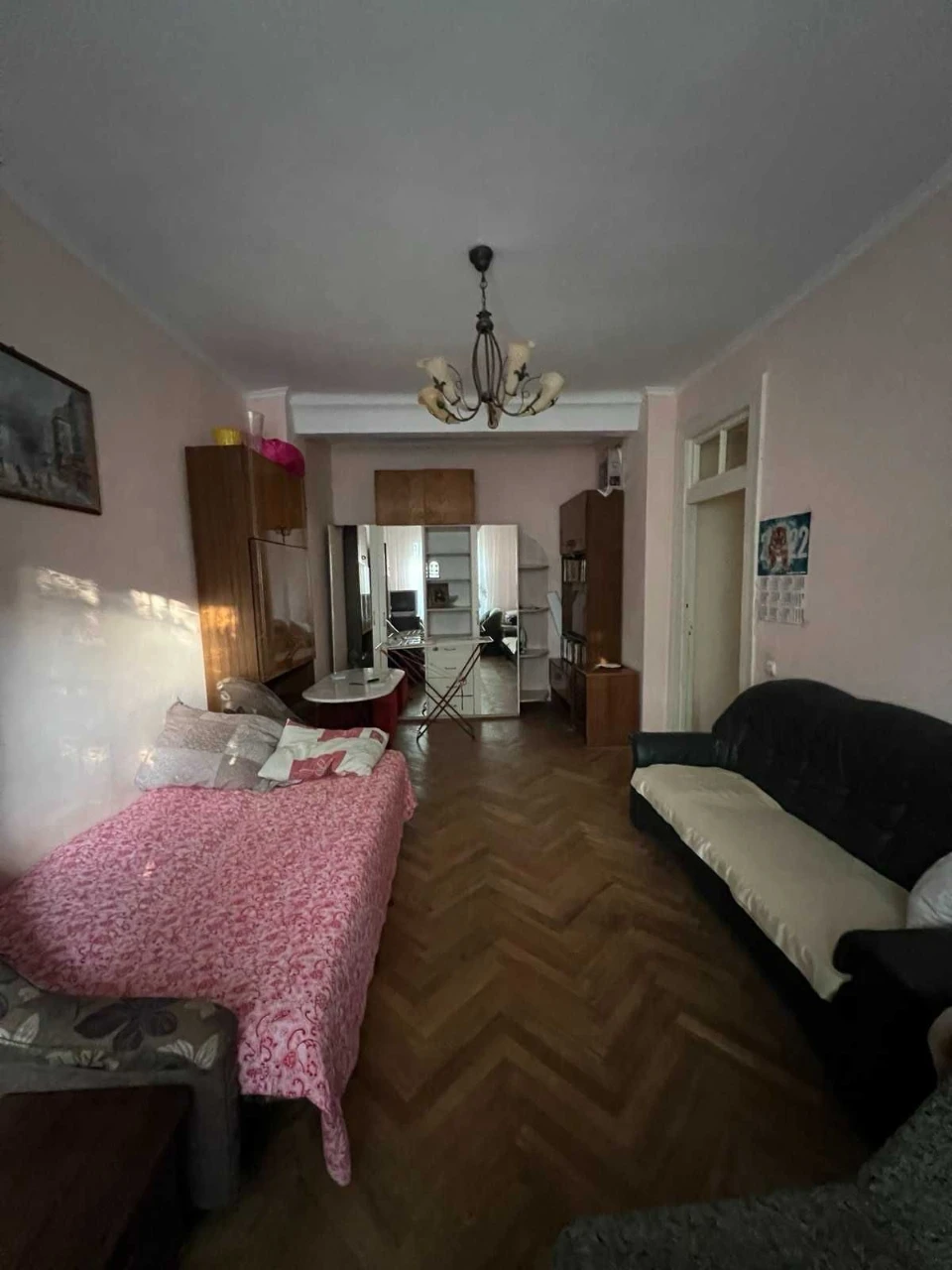 ПРОДАЖ! 2 км квартира! Вул. Острограцьких!