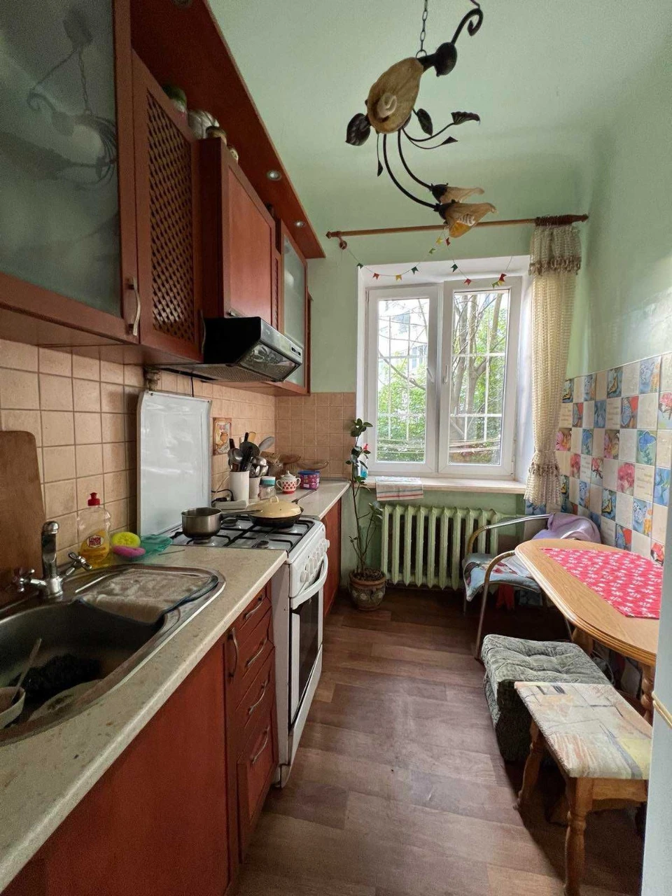 ПРОДАЖ! 2 км квартира! Вул. Острограцьких!