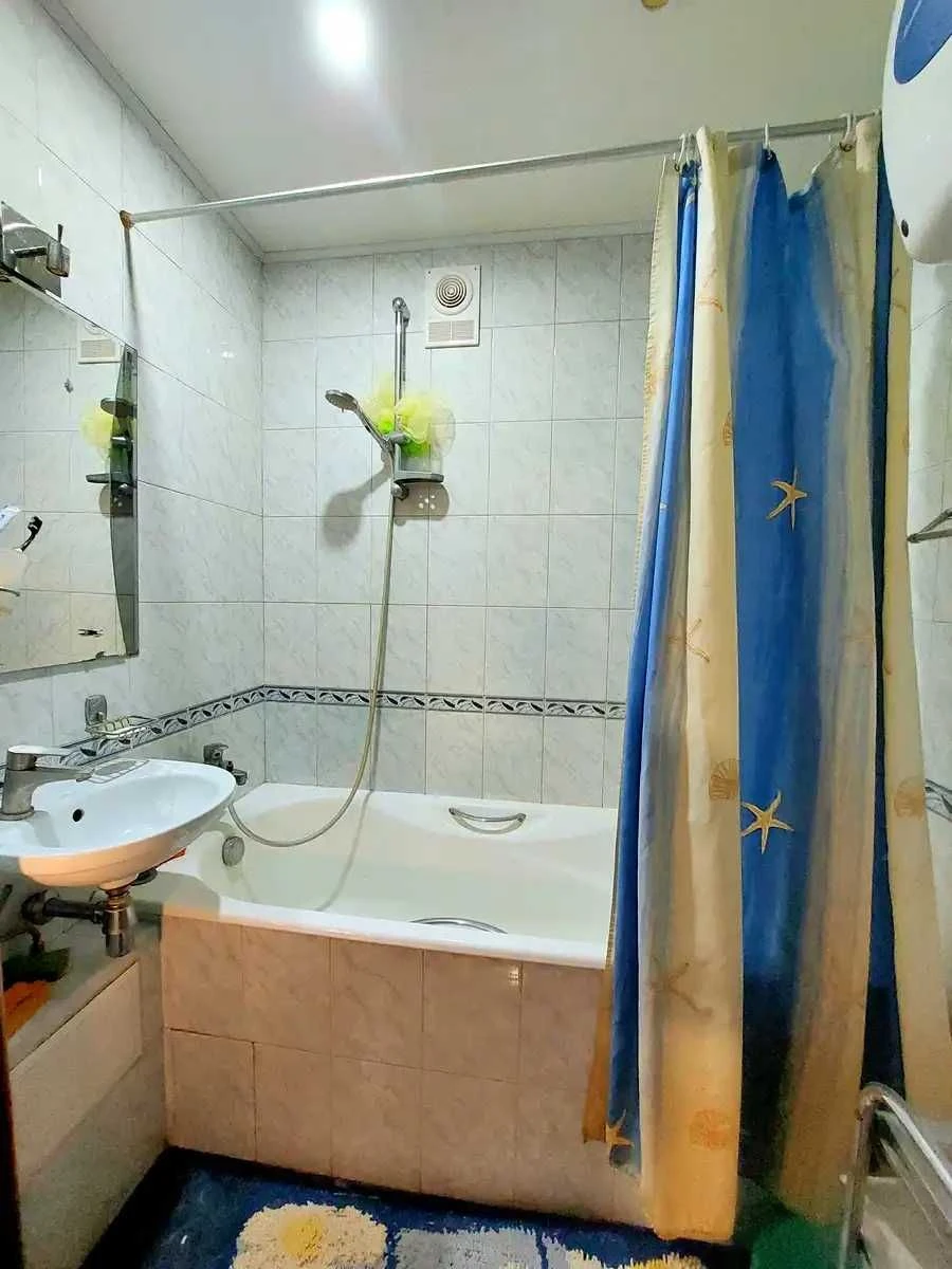 Продаж 3-кімнатної квартири на вул. Євгена Харченка, 65