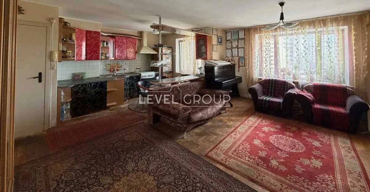 Продаж 3-к квартири 70 м² вул. Борщагівська, НАУ, м. Шулявсь