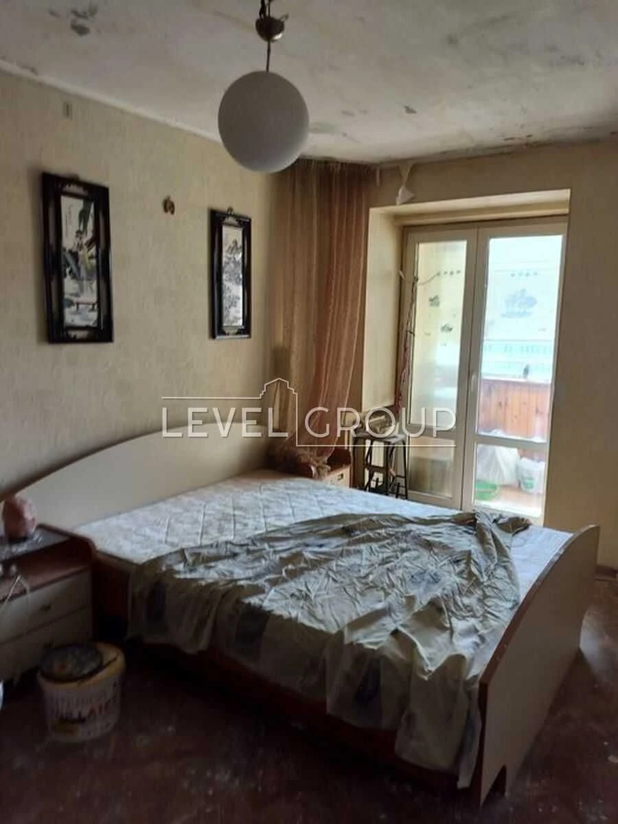 Продаж 3-к квартири 70 м² вул. Борщагівська, НАУ, м. Шулявсь