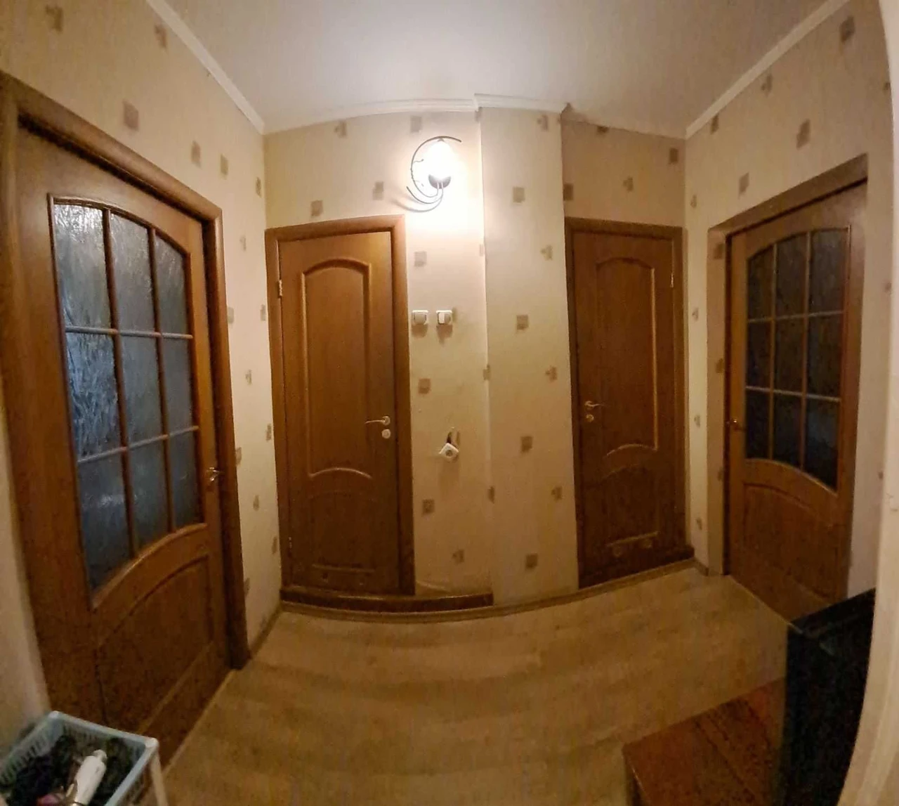 Продам 3 кімнатну квартиру на вул. Вербицького 11