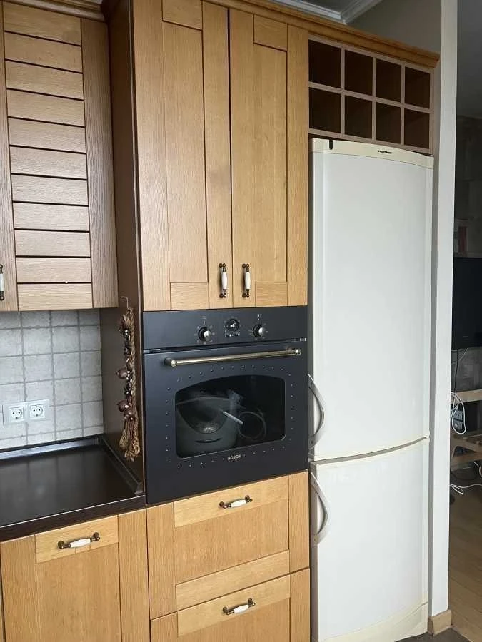 Sale of a 3-room apartment 73 m², Valery Lobanovskyi about