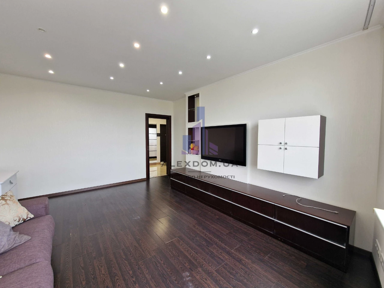 Продаж 1к кв 52м2, ЖК Стародарницький, Харківське шосе 17А Г
