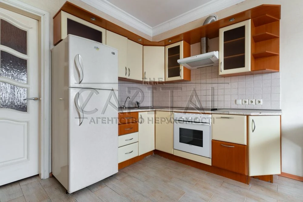 Продаж 1к Токарева(Вузівська)5, будинок 2000р, держ. Програм