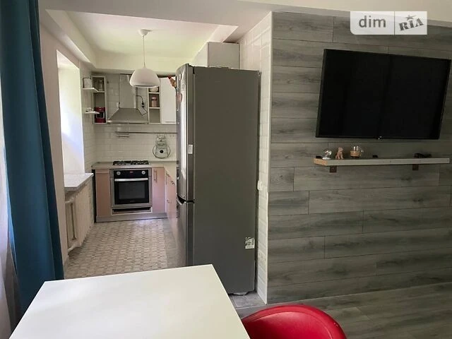 Sale of 3-room apartment 63 sq. m. on Volodymyra Pokotila 3B street •