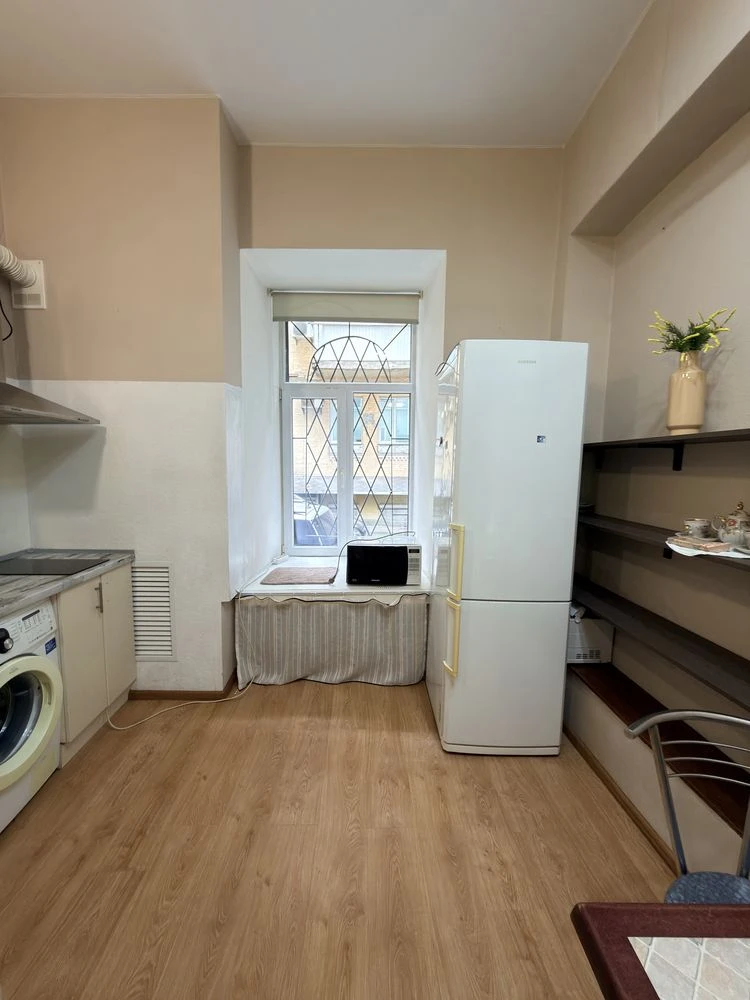 Продаж 3к квартири, вул. Шота Руставелі, 20-Б, 95,3 кв.м.