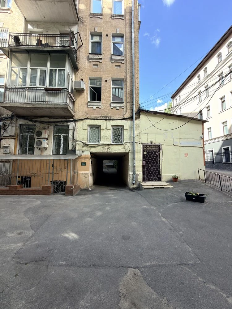 Продаж 3к квартири, вул. Шота Руставелі, 20-Б, 95,3 кв.м.