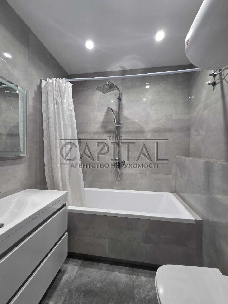 Продаж/Будинок/420м2/Київ/Дарницький