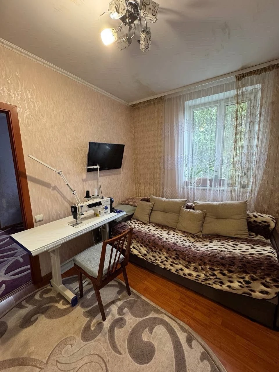 Продам двокімнатну квартиру по вулиці. Пересопницька 134 а 3