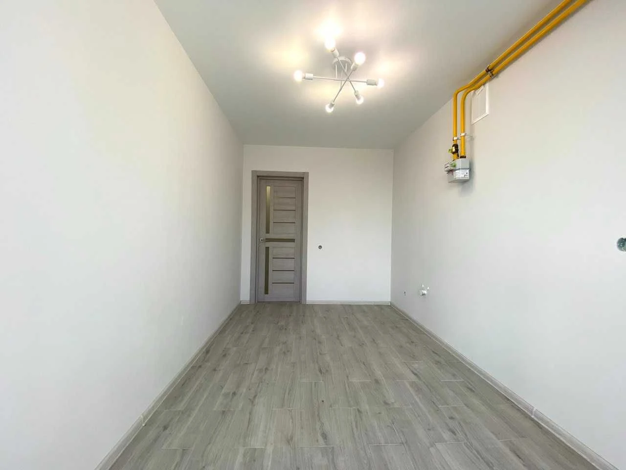 Продам квартиру в районі Чайки новобудова