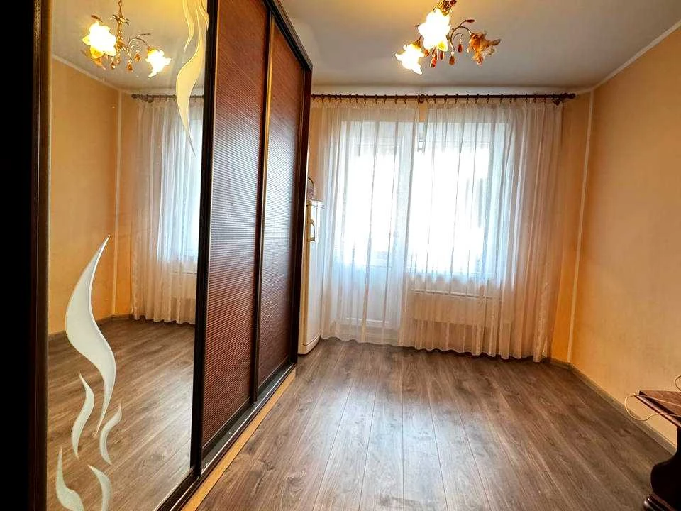 Квартира. Рівне, Андрія Мельника вул.