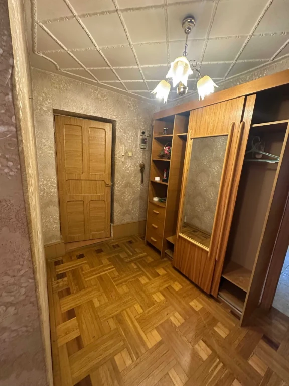 Тникімнатна Квартира в Центрі міста