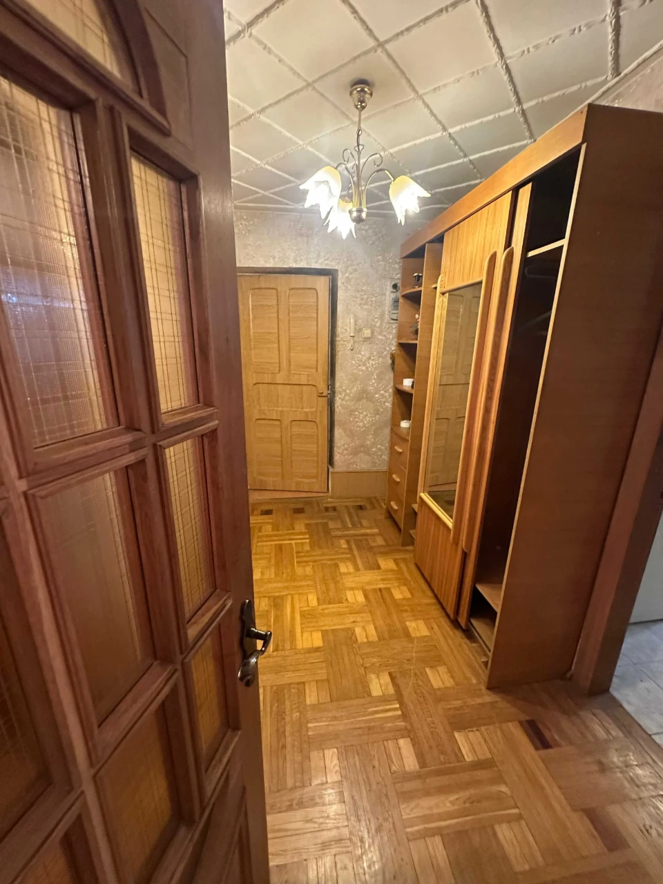 Тникімнатна Квартира в Центрі міста