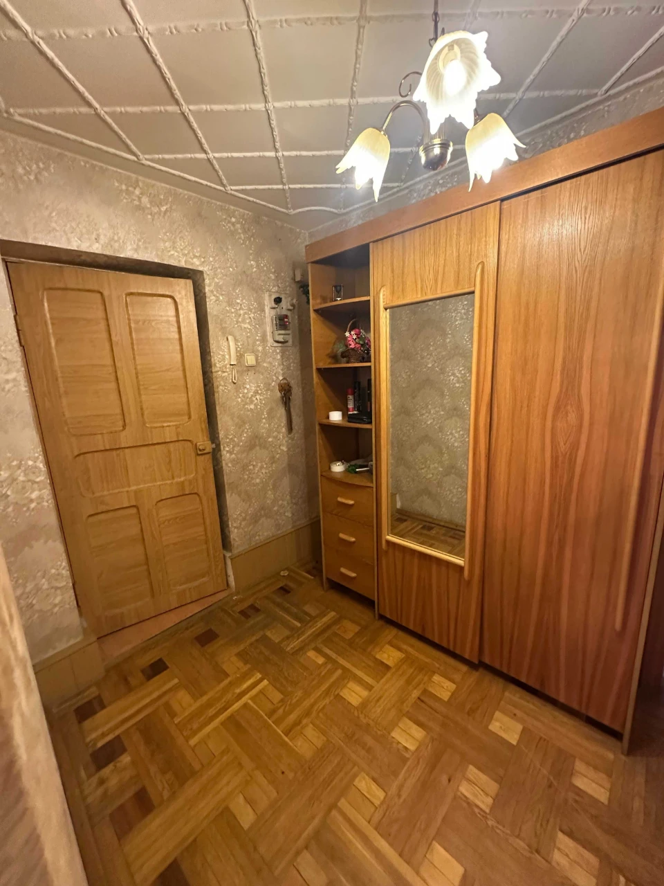 Тникімнатна Квартира в Центрі міста