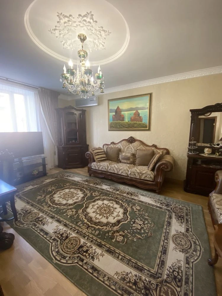 Продам 3х комнатную квартиру в центре Николаева