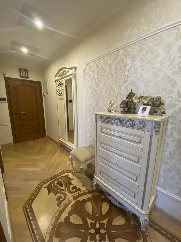 Продам 3х комнатную квартиру в центре Николаева