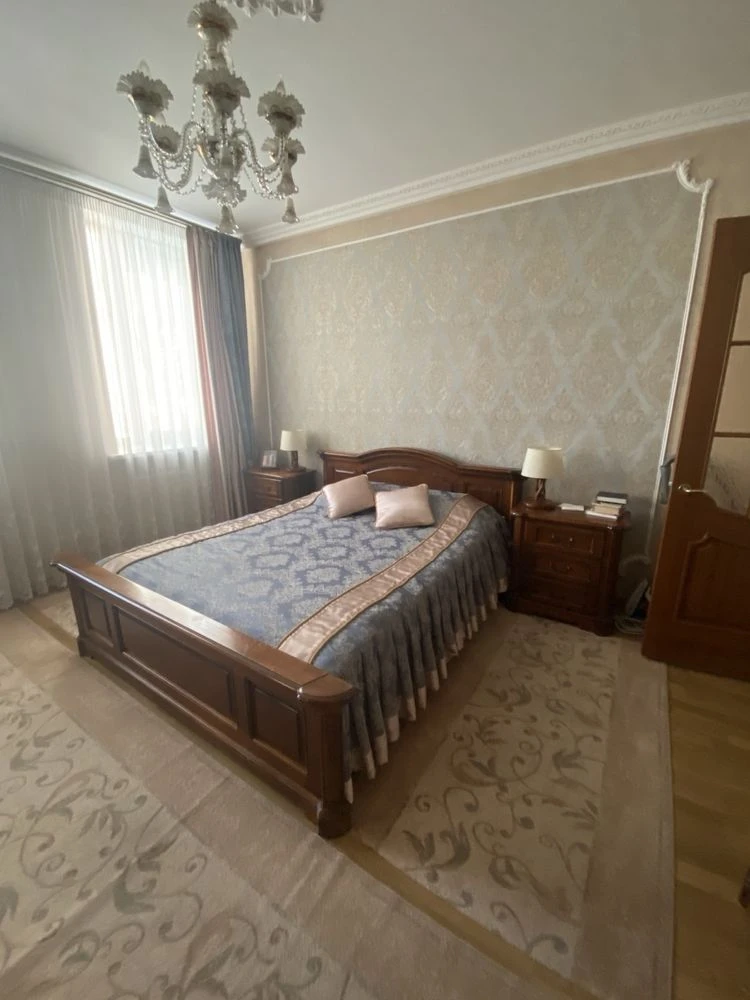 Продам 3х комнатную квартиру в центре Николаева