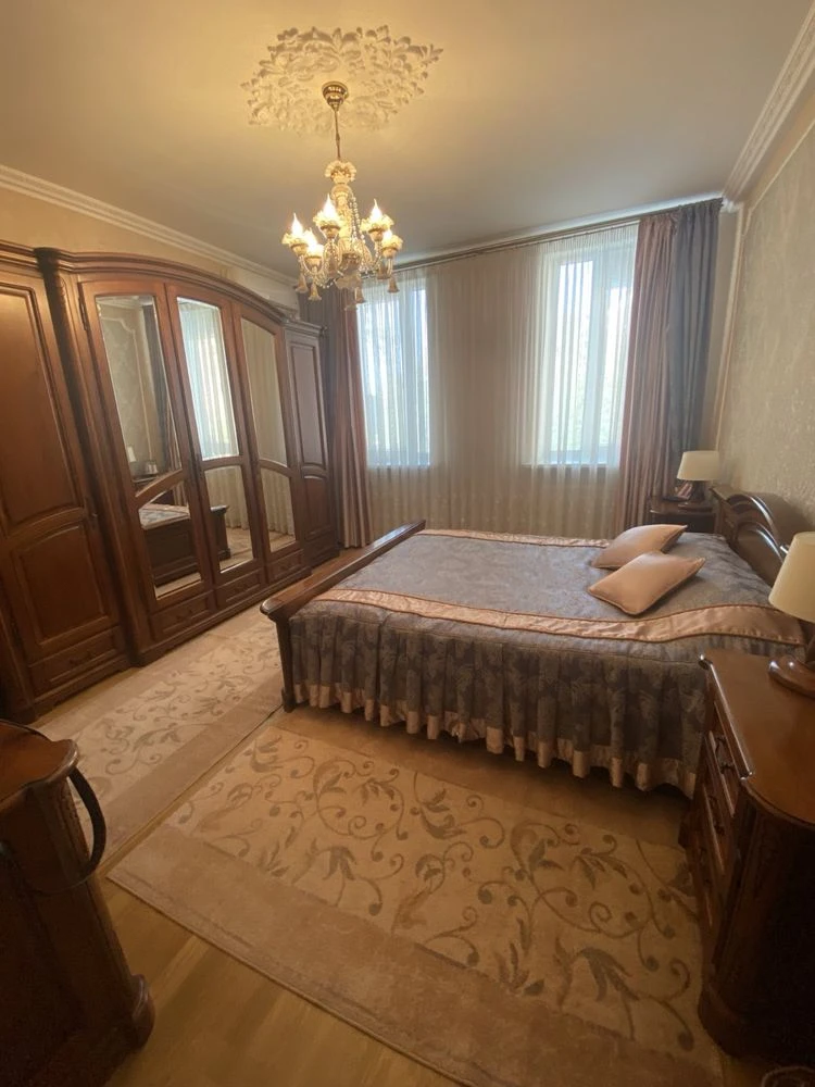 Продам 3х комнатную квартиру в центре Николаева