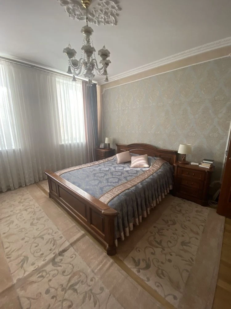 Продам 3х комнатную квартиру в центре Николаева