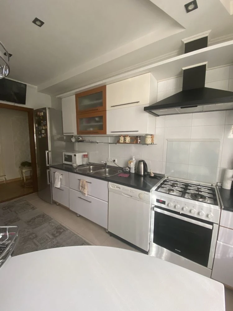 Продам 3х комнатную квартиру в центре Николаева