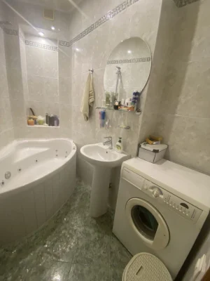 Продам 3х комнатную квартиру в центре Николаева