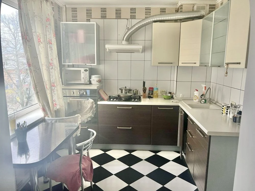 Продаж! 2-кімнатна квартира в районі вулиці Іллінська