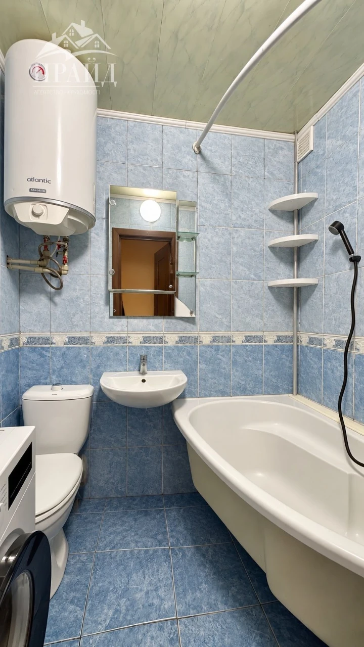Продам 2кмн квартиру в центрі на вул. Д. Бортнянського (Робі