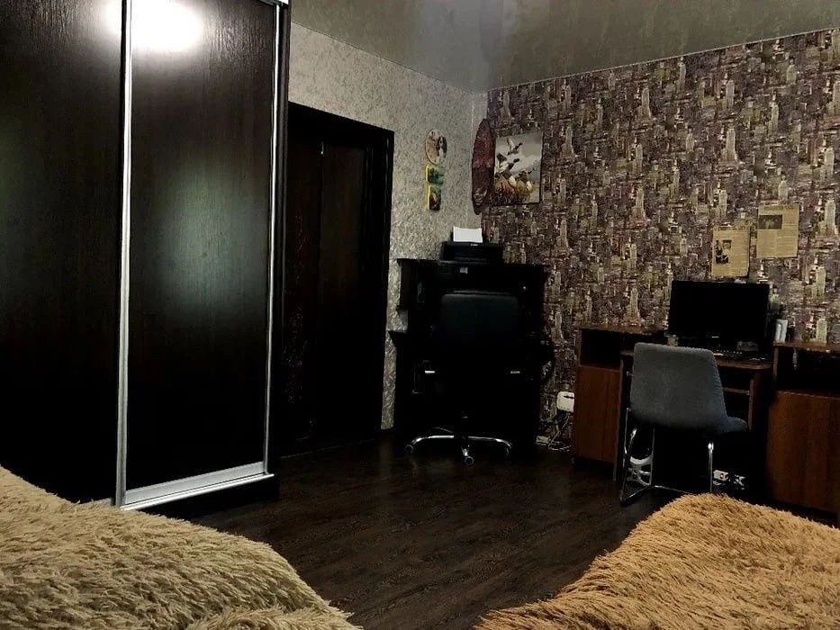 продам 2 квартиру в загальному дворі