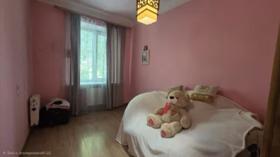 Продаж 3к ЦЕНТР закритий двір