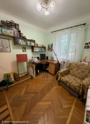 Продаж 3к ЦЕНТР закритий двір