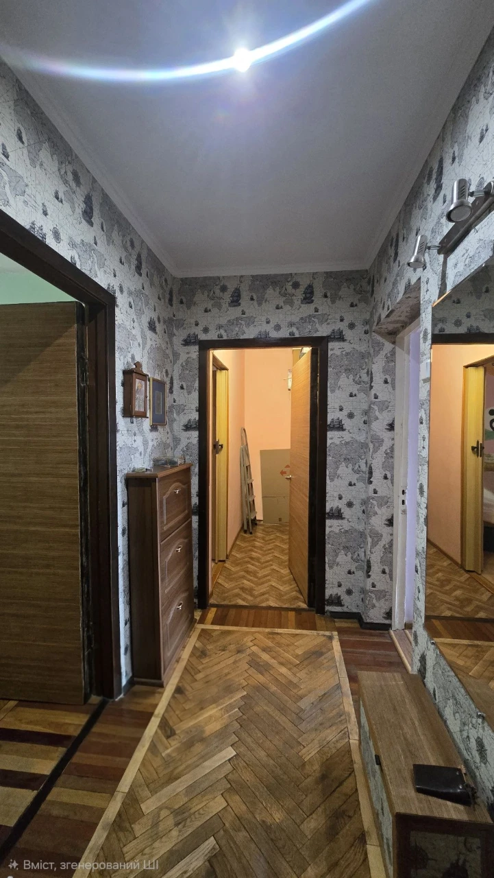 Продаж 3к ЦЕНТР закритий двір