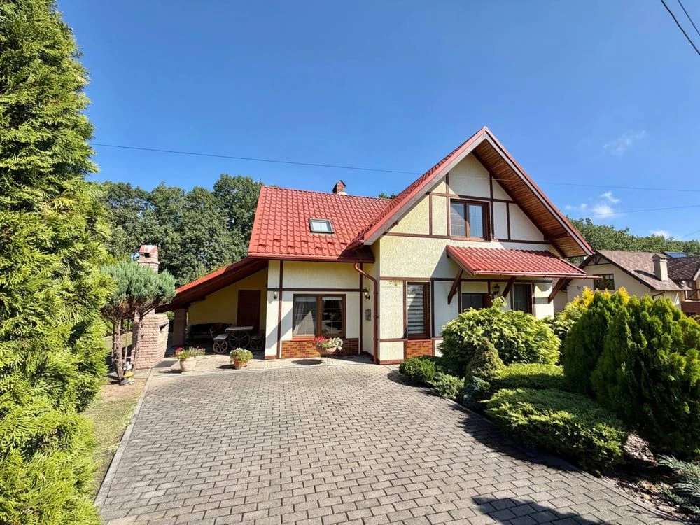 Продаж будинку біля Майдану