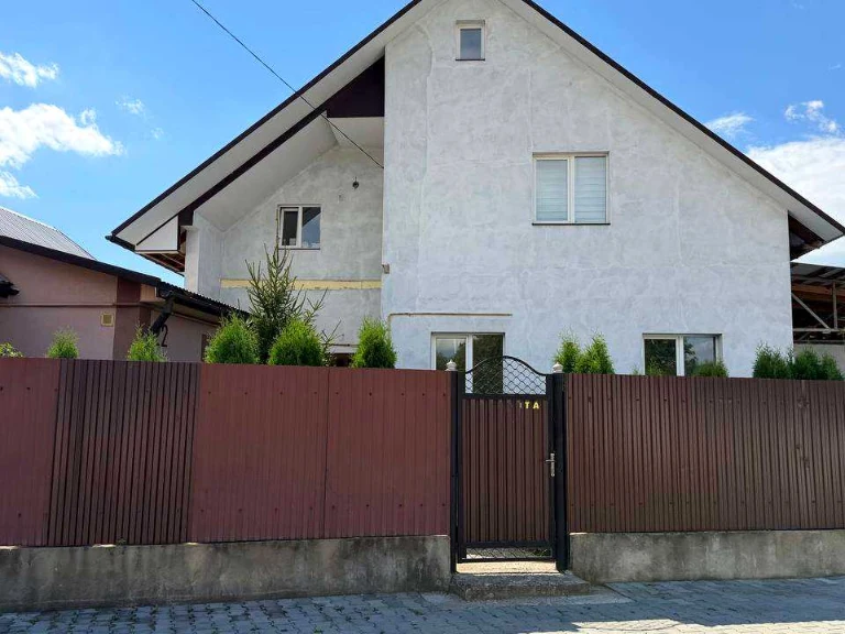 Будинок. Чернівці, Межиріцька