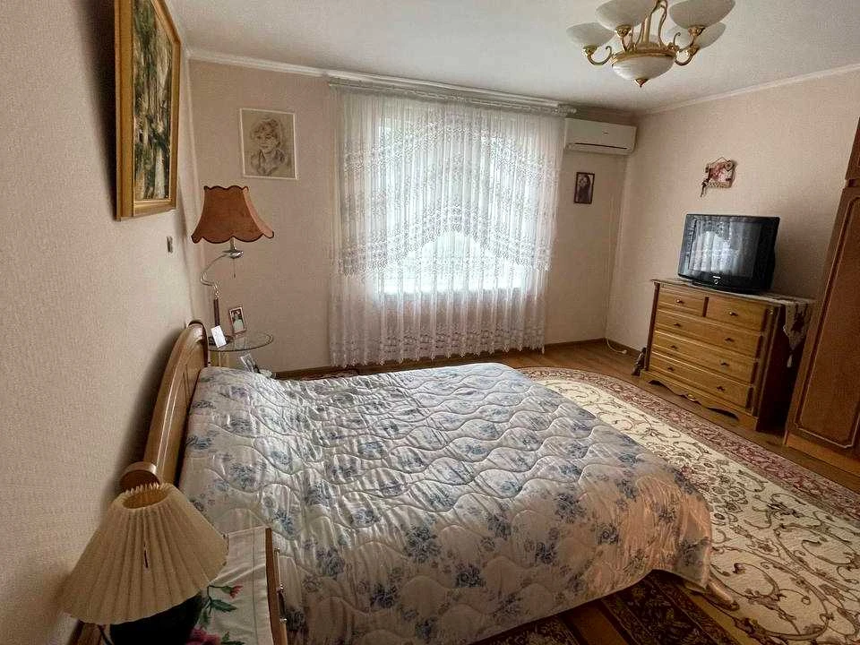 Будинок. Чернівці, Марка Черемшини вул.