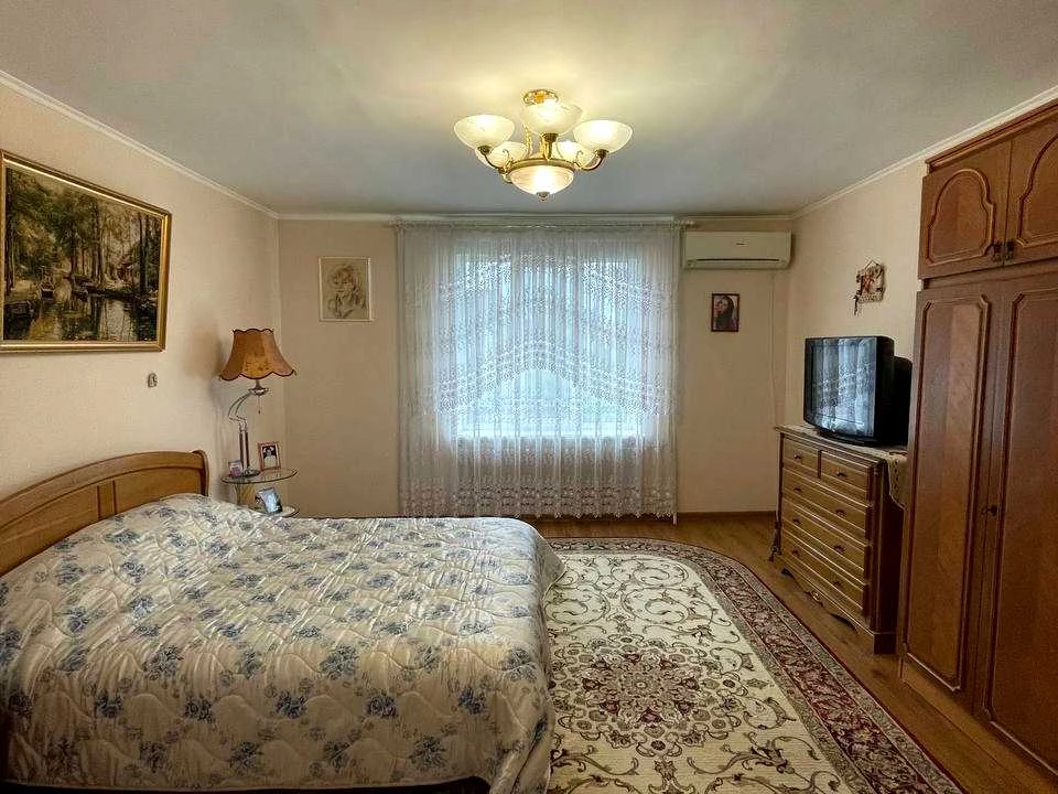 Будинок. Чернівці, Марка Черемшини вул.