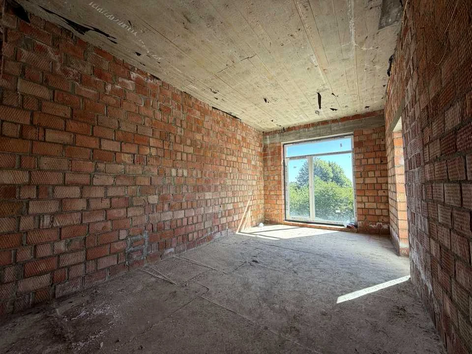 Будинок. Чернівці, Романця