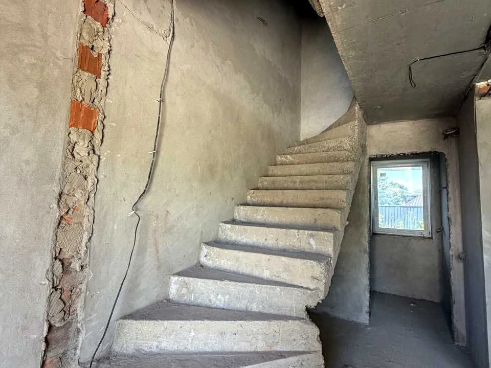 Будинок. Чернівці, Сергія Дерена вул.