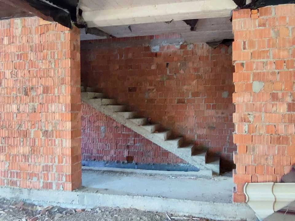 Будинок. Чернівці, Хутірська