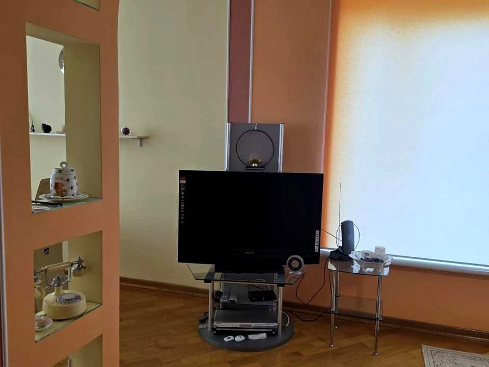 Будинок. Чернівці, Патона Академіка вул.