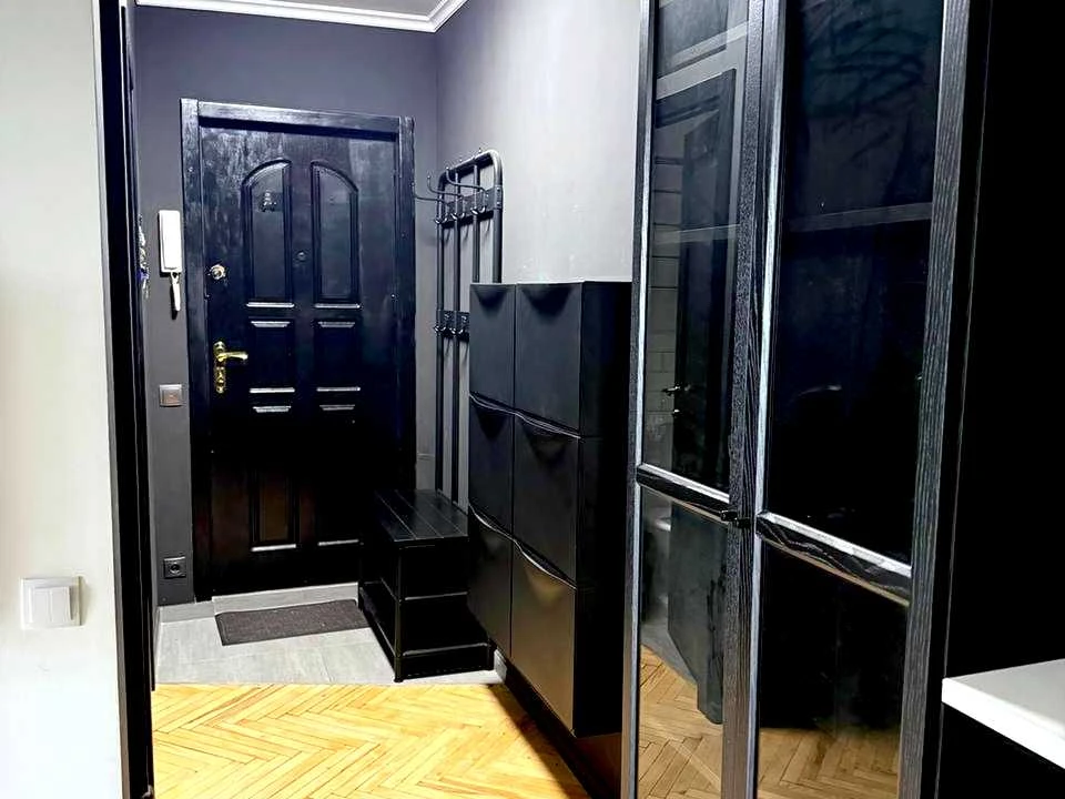 Квартира. Львів, Івана Виговського вул.