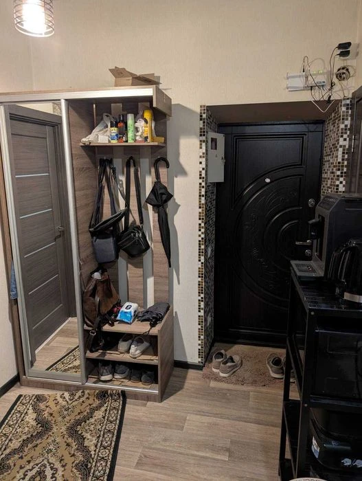 I am selling a 2-room apartment near the metro station "Tractor Plant".