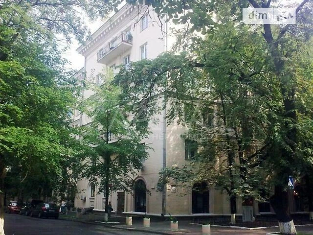 Продаж 4к квартири 140 кв. м на вул. Шовковична 13/2 • ID 34