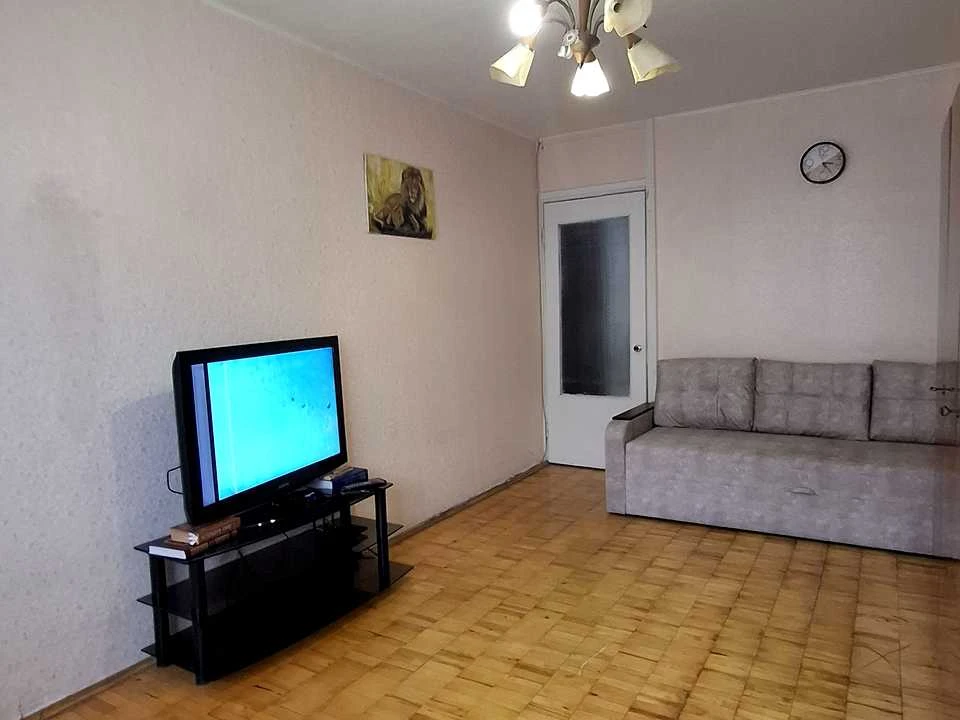 Квартира. Київ, Георгія Гонгадзе просп.